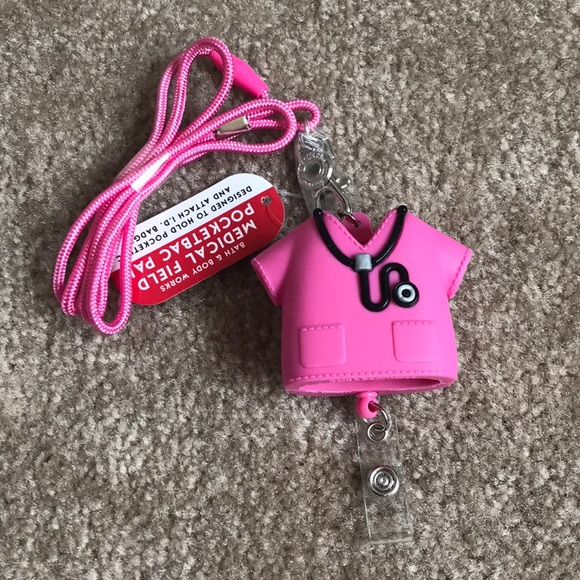 Bath & Body Works Other - NWT Bath & Body Works Pink Scrub Pocketbac Holder